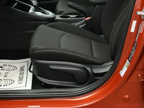 Used 2023 Kia Forte LXS FWD image 9