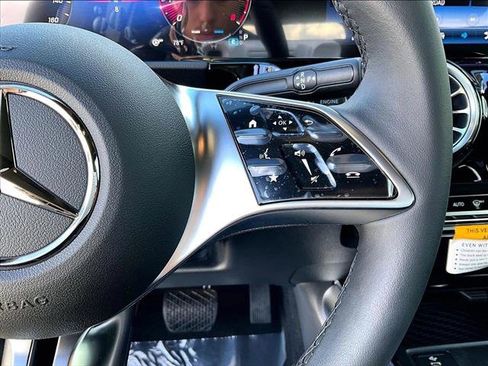 New 2026 Mercedes-Benz GLA 250 GLA 250 image 21