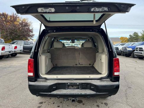 Used 2003 Cadillac Escalade AWD image 8