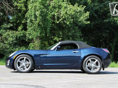 Used 2007 Saturn Sky w/ Premium Trim Pkg image 17