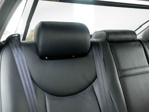 Used 2004 Lexus LS 430 RWD image 55