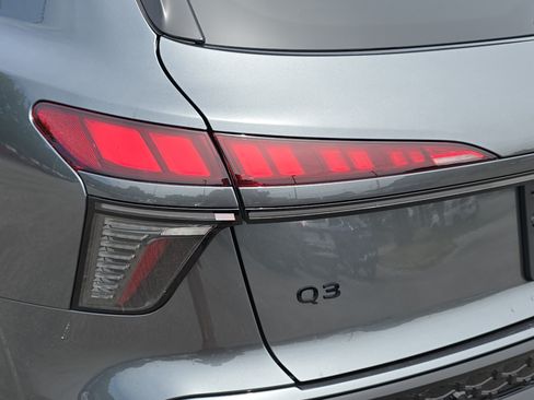 New 2026 Audi Q3 quattro 2.0T AWD/4WD image 35
