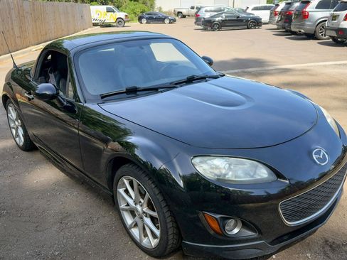 Used 2010 MAZDA MX-5 Miata Grand Touring w/ Premium Pkg RWD image 14