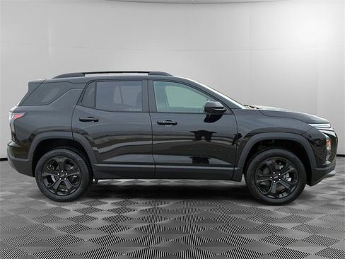 New 2026 Chevrolet Equinox LT w/ Midnight Edition image 2