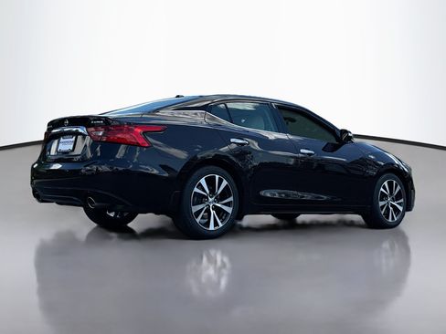 Used 2016 Nissan Maxima Platinum FWD image 2