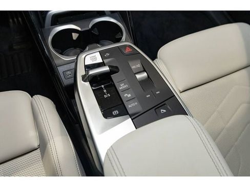 New 2026 BMW X2 xDrive28i w/ Technology Package AWD/4WD image 43