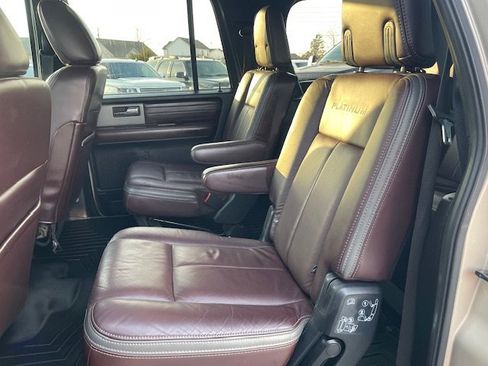 Used 2017 Ford Expedition EL Platinum image 16