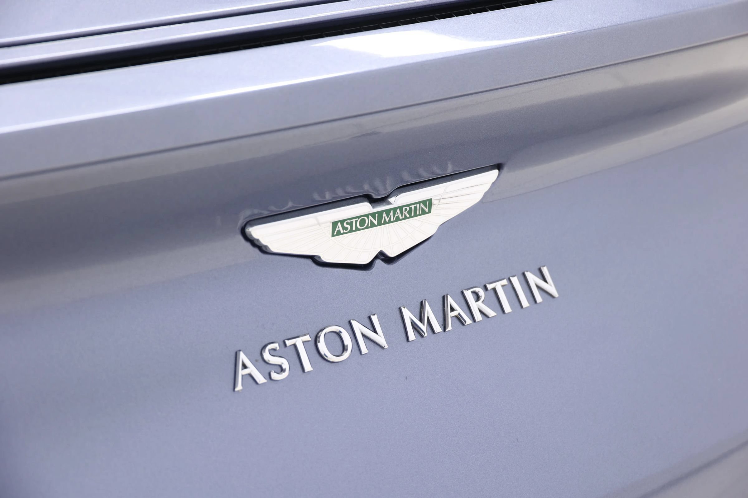 Used 2019 Aston Martin DB11 Coupe RWD image 63
