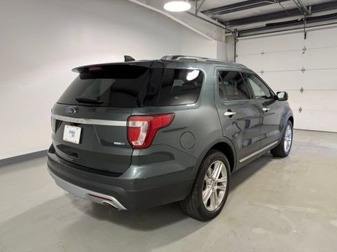 Used 2016 Ford Explorer Limited w/ Equipment Group 301A AWD/4WD image 7