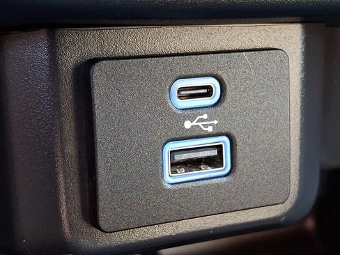 Used 2024 Ford Maverick Tremor w/ Tremor Off-Road Package AWD/4WD image 23