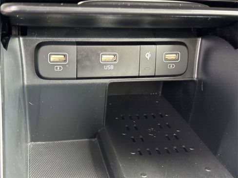 Used 2023 Kia Sorento EX w/ Panoramic Sunroof Package image 8