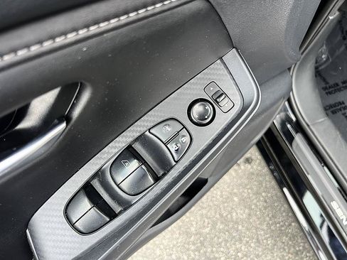 Certified 2025 Nissan Sentra SV FWD image 20