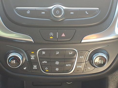 Certified 2023 Chevrolet Equinox LT image 14