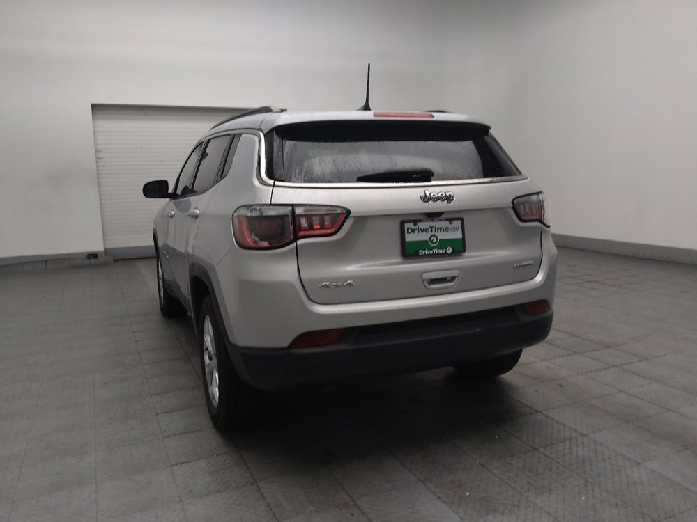 Used 2024 Jeep Compass Latitude AWD/4WD image 5