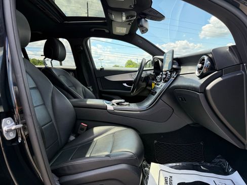 Used 2019 Mercedes-Benz GLC 300 4MATIC Coupe w/ Multimedia Package image 40