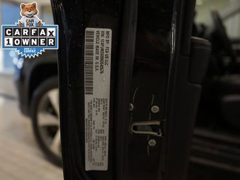 Used 2022 Jeep Cherokee Limited image 19