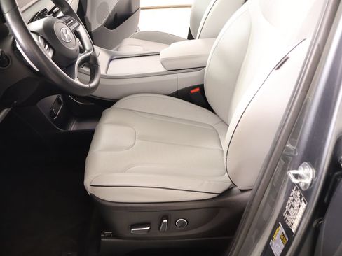 Used 2025 Hyundai Palisade SEL FWD image 12