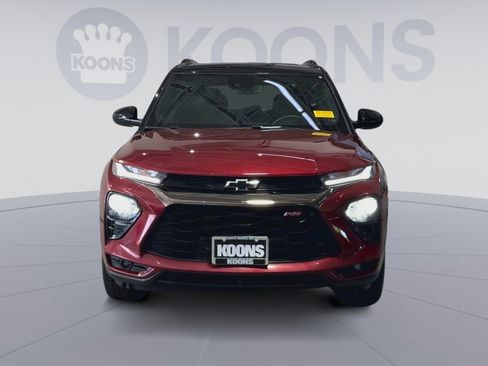 Used 2023 Chevrolet TrailBlazer RS w/ Sun and Liftgate Package AWD/4WD image 4
