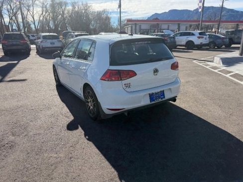 Used 2016 Volkswagen GTI SE image 7