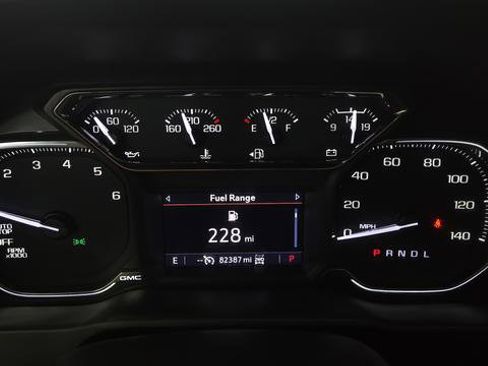 Used 2021 GMC Sierra 1500 Elevation w/ X31 Off-Road Package AWD/4WD image 16