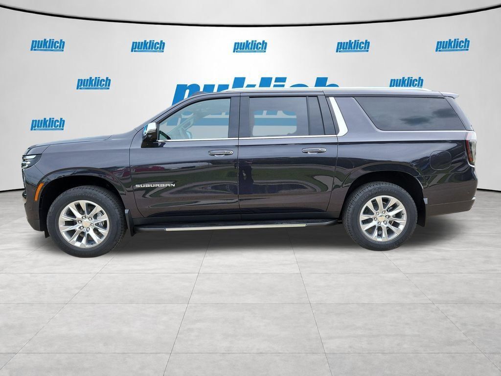 New 2026 Chevrolet Suburban Premier w/ Sun And Tow Package AWD/4WD image 2