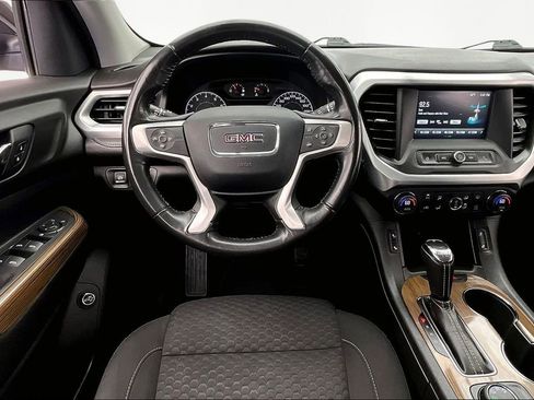 Used 2019 GMC Acadia SLE image 5