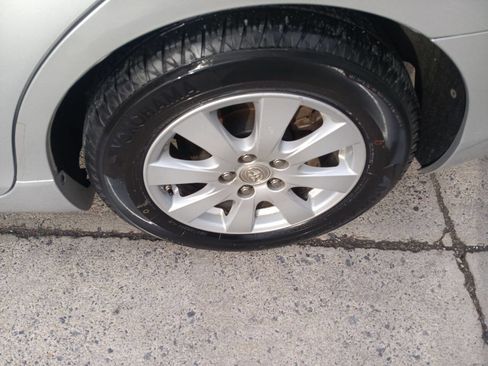 Used 2009 Toyota Camry XLE image 14