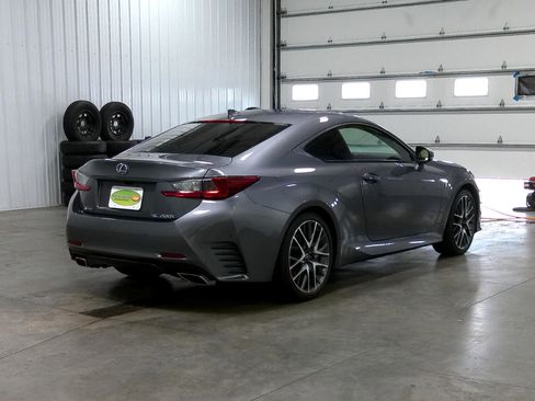 Used 2017 Lexus RC 200t image 3