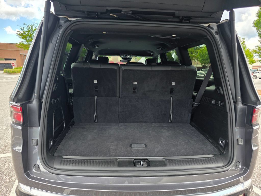 Used 2023 Jeep Wagoneer Series II RWD image 35