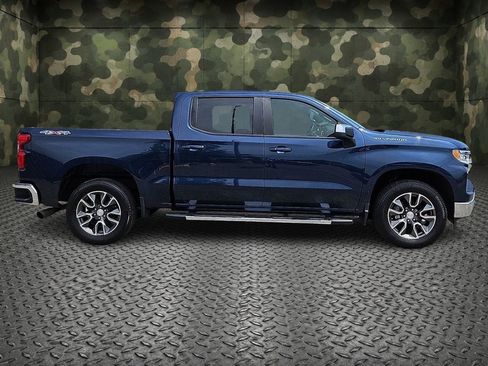 Certified 2022 Chevrolet Silverado 1500 LT AWD/4WD image 7