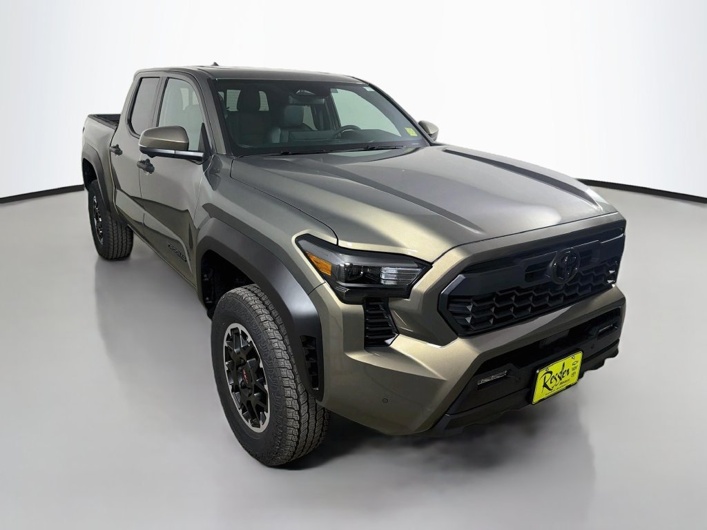 New 2026 Toyota Tacoma TRD Off-Road w/ TRD Off Road Premium Package AWD/4WD image 3