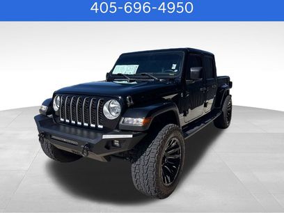 Used 2022 Jeep Gladiator Overland w/ Popular Equipment Package