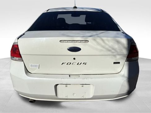Used 2009 Ford Focus SEL image 5