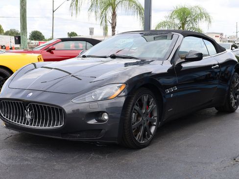 Used 2015 Maserati GranTurismo Convertible image 5