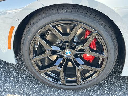 New 2026 BMW 330i Sedan w/ M Sport Package image 28