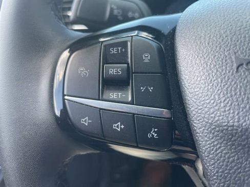 Used 2023 Ford Escape Active w/ Tech Pack #2 AWD/4WD image 16