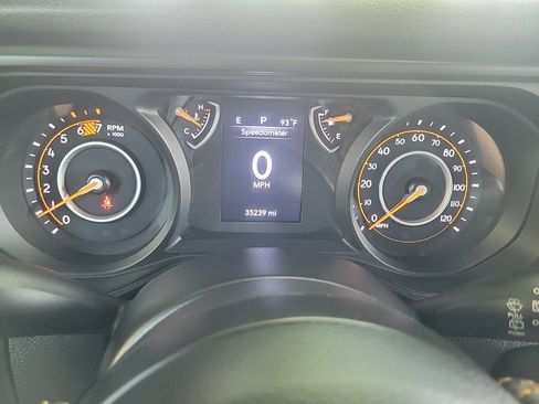 Used 2024 Jeep Wrangler Sport S image 26