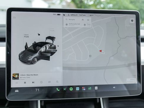 Used 2018 Tesla Model 3 Long Range AWD/4WD image 19