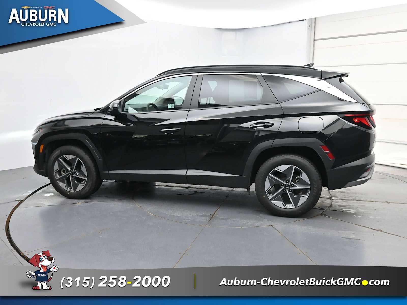 Used 2025 Hyundai Tucson SEL AWD/4WD image 19