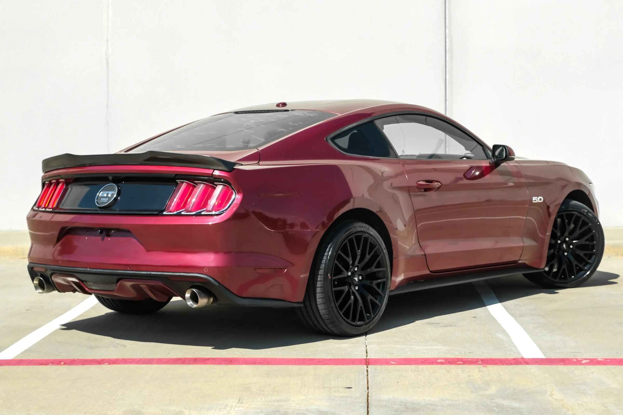 Used 2015 Ford Mustang GT Premium w/ GT Performance Package RWD image 11