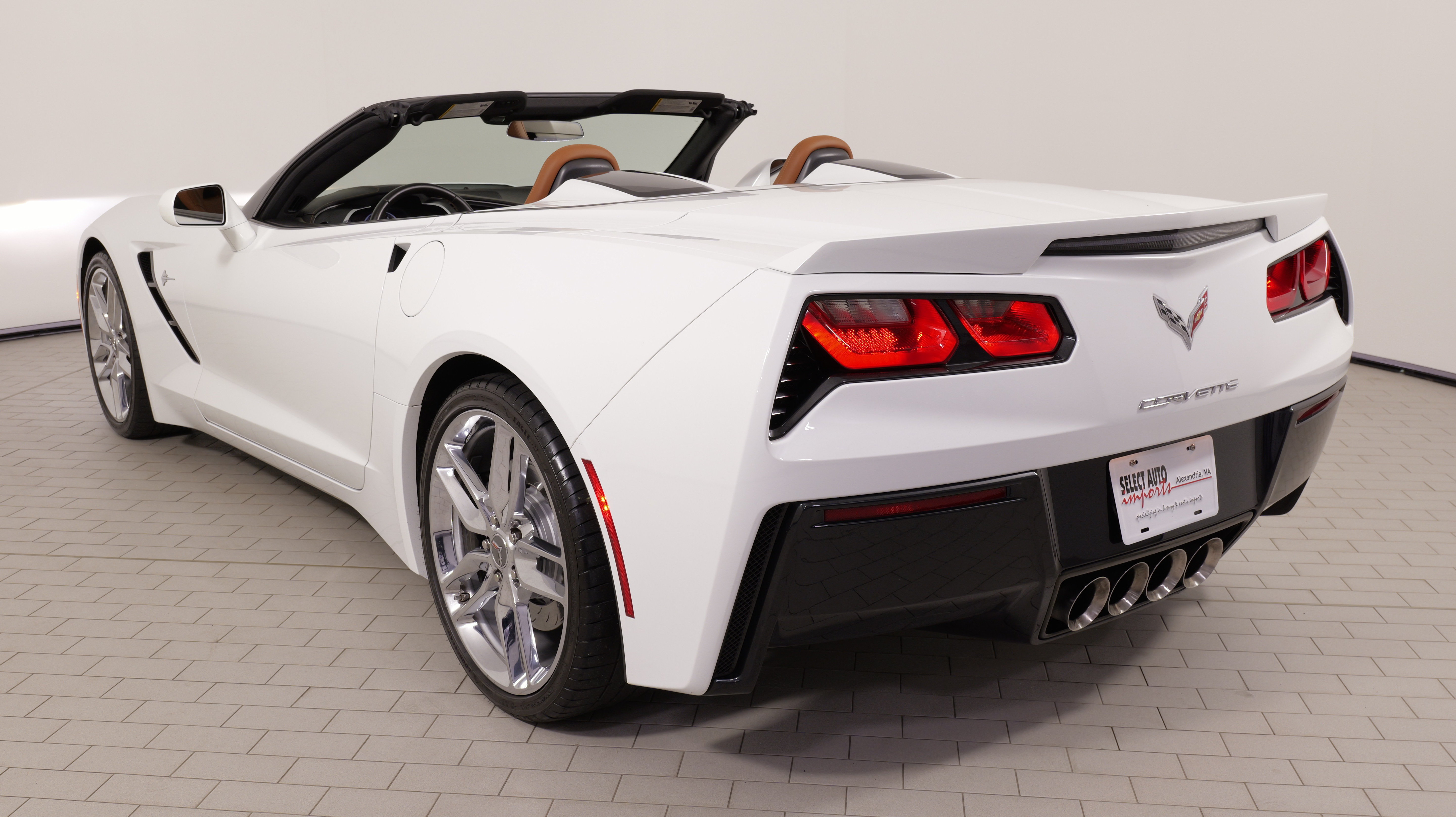 Used 2015 Chevrolet Corvette Stingray Convertible w/ 2LT Preferred Equipment Group RWD image 16