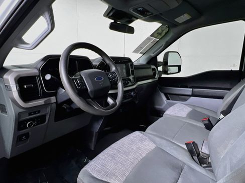 Used 2023 Ford F150 XLT w/ Trailer Tow Package AWD/4WD image 30