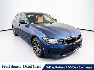 Used 2021 BMW 330i xDrive Sedan w/ Convenience Package AWD/4WD video 1