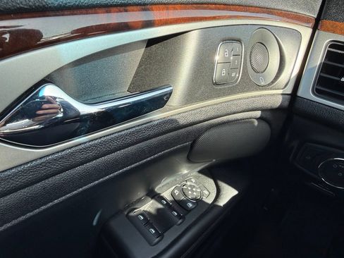 Used 2020 Lincoln MKZ Reserve w/ Monochromatic Package AWD/4WD image 11