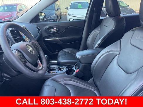 Used 2021 Jeep Cherokee Limited w/ Trailer Tow Group AWD/4WD image 9