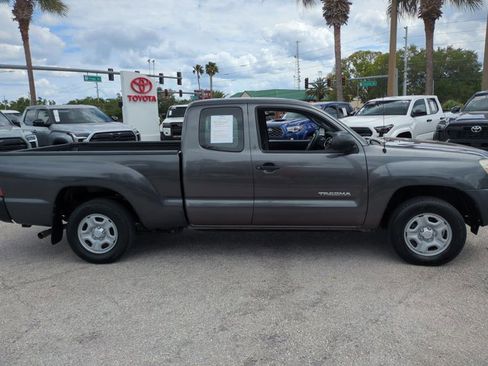 Used 2013 Toyota Tacoma 2WD Access Cab image 4