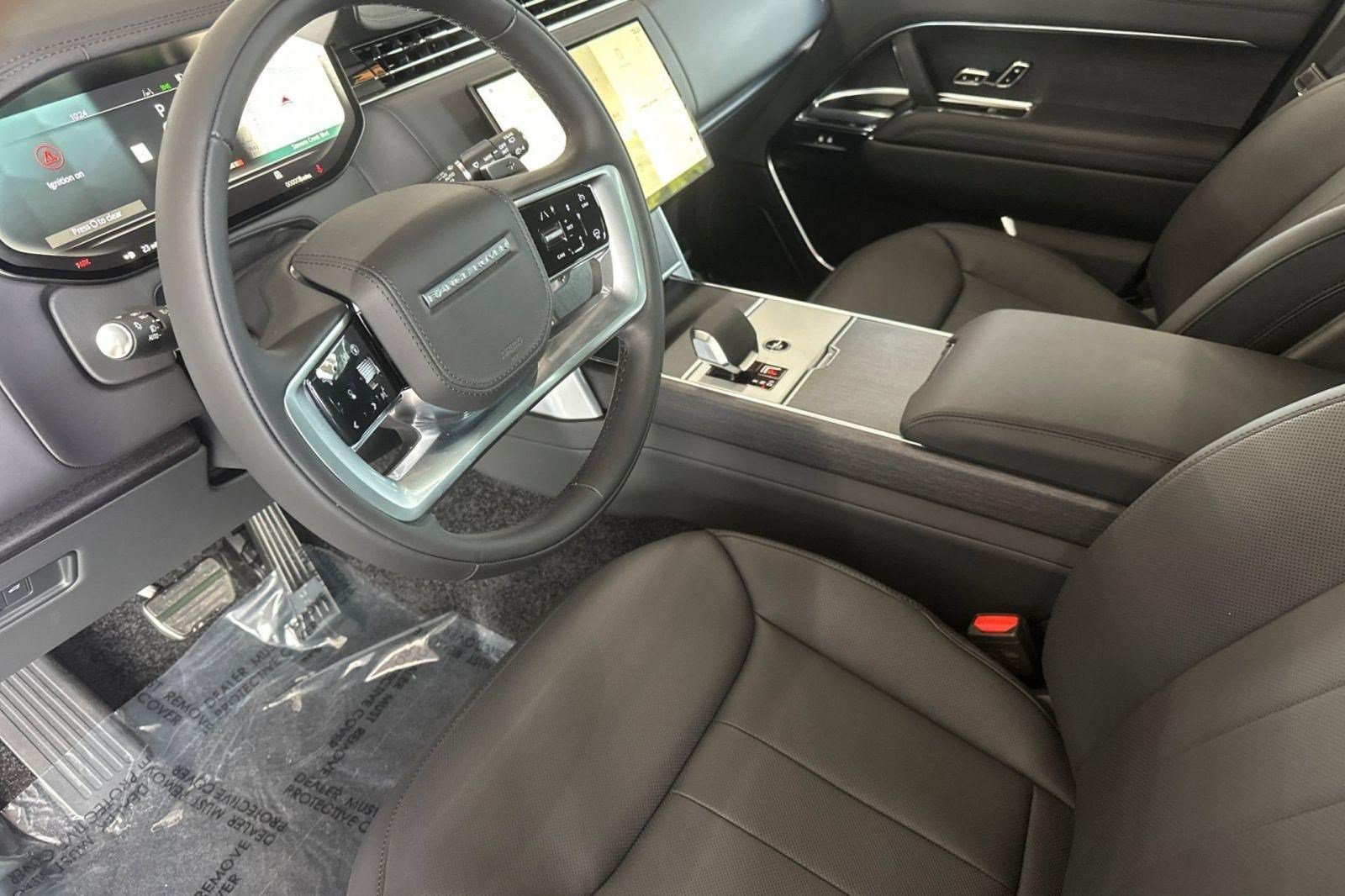 New 2026 Land Rover Range Rover SE AWD/4WD image 4