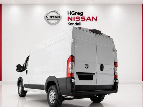 Used 2025 RAM ProMaster 1500 FWD image 2