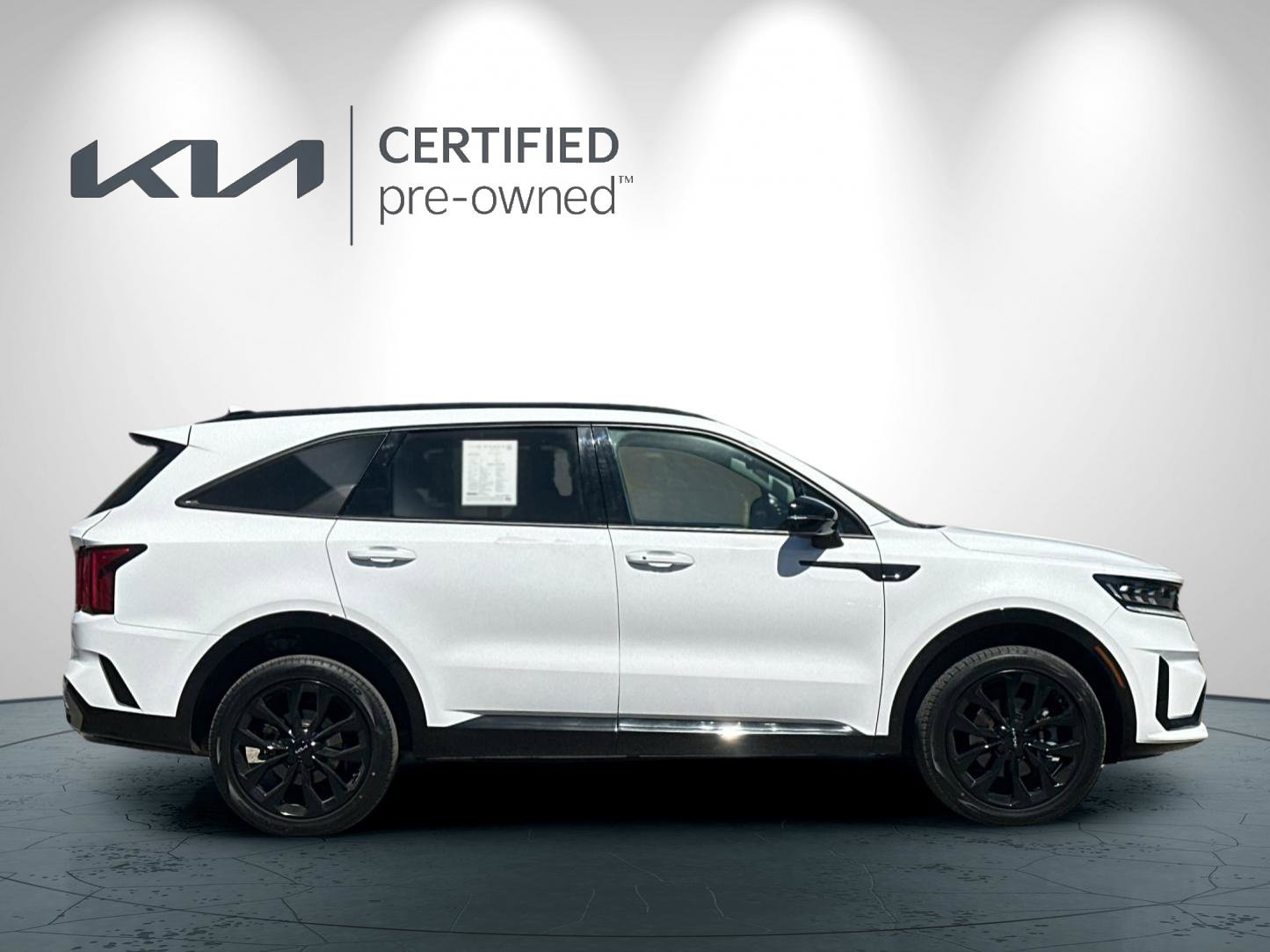 Certified 2022 Kia Sorento SX AWD/4WD image 3