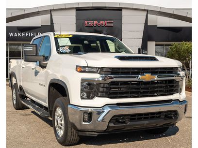 Used 2025 Chevrolet Silverado 2500 LT w/ Convenience Package